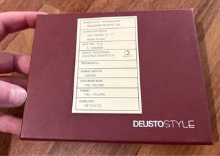 Cartera Billetera de piel. Marca Deusto