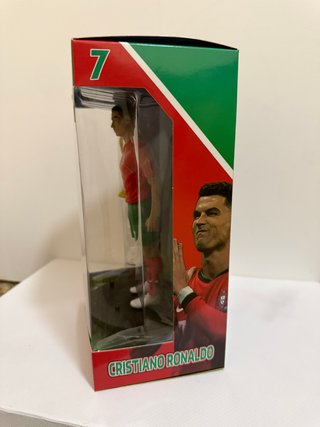 Figura Cristiano Ronaldo con Trofeo