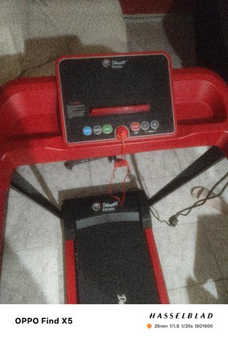 ÁCinta de Correr Deluxe Fitness Roja