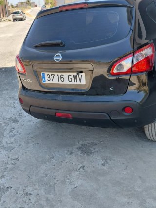 Nissan Qashqai+2 2010