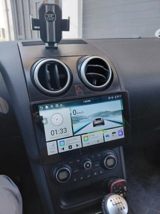 Nissan Qashqai+2 2010