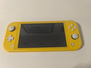 Nintendo Switch Lite + Tarjeta Juegos