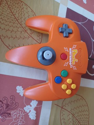 Controller Nintendo 64 Pikachu Arancione