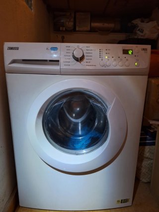 Lavadora Zanussi 8kg con goma nueva