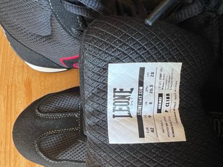 Equipo de Boxeo Leone: Guantes, Casco y Botas