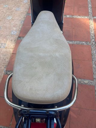 Piaggio Vespa 125cc LX