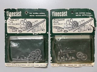 Lote 2 sets accesorios granja Wills Finecast 00/H0