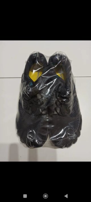 Escarpines Hombre Talla 48 Negros.