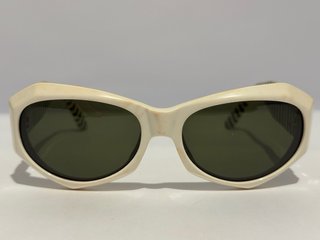 Occhiali da sole Valentino vintage 652 657 140