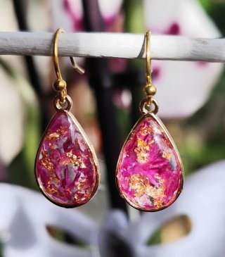 Pendientes lágrimas de flor