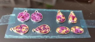 Pendientes lágrimas de flor