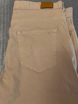 Pantalón beige Scalpers talla 46