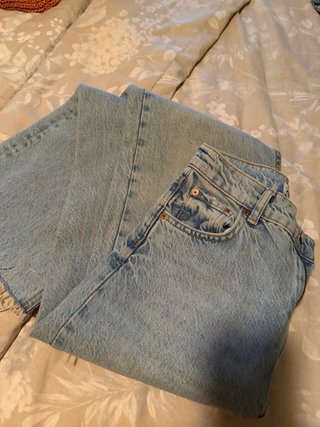 Vaqueros Zara Talla 34