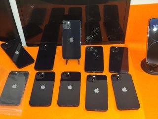 Lote 10 iPhone 13 de 128GB