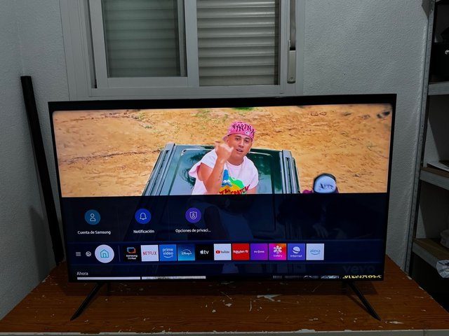 Samsung TV UHD 4K 50 (1 año garantía )