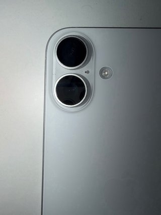 iPhone 16 Plus Apple