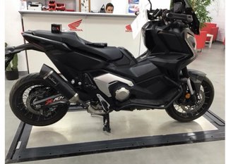 Honda X-ADV 750 Negra