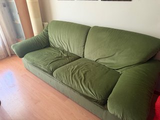 Sofá cama verde de tela