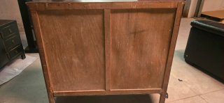 Cómoda de madera con 4 cajones