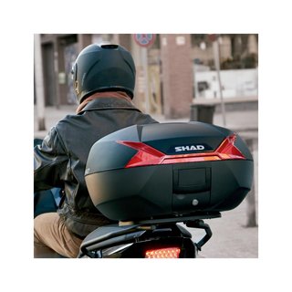 Baul trasero moto SH47 0083