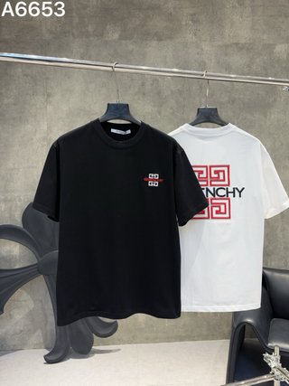 Camiseta Chanel Negra