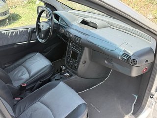Mercedes-Benz Vaneo automático
