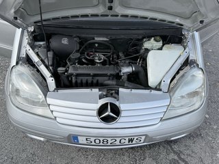 Mercedes-Benz Vaneo automático