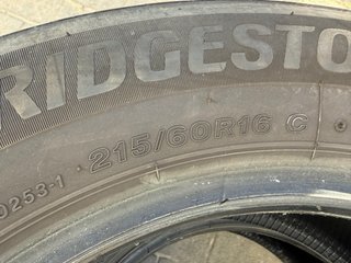 Ruedas Bridgestone 215-60-16 Mixtas