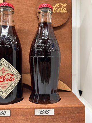 Coca-Cola Collezione Bottiglie Storiche