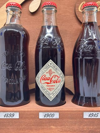 Coca-Cola Collezione Bottiglie Storiche