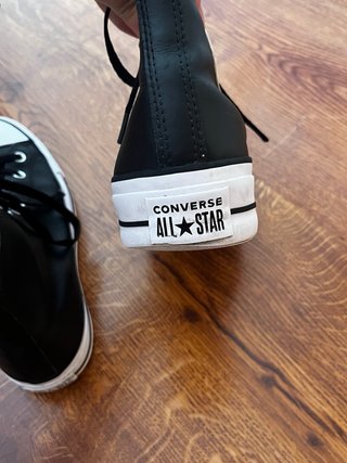 Converse Piel Plataforma Negras