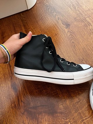Converse Piel Plataforma Negras