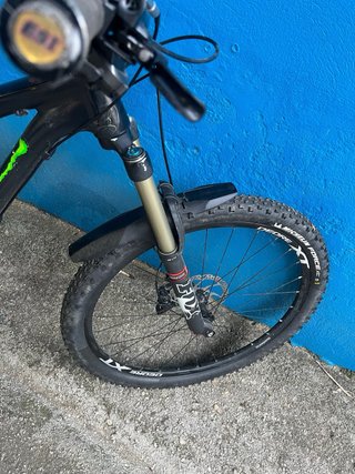 Se cambia por moto 125 Bicicleta Scott Genius 730