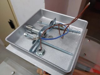 Lámpara de techo de cristal y metal