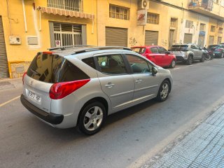 Peugeot 207 2012