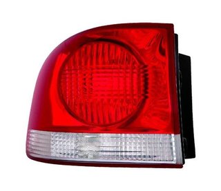 Piloto luz trasero izquierdo 321A