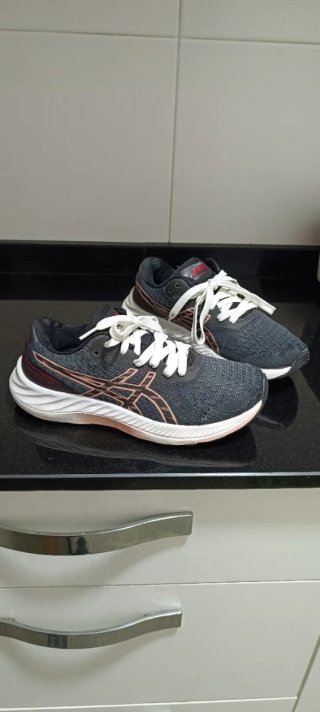 Zapatillas Asics Mujer Negras y Rosas