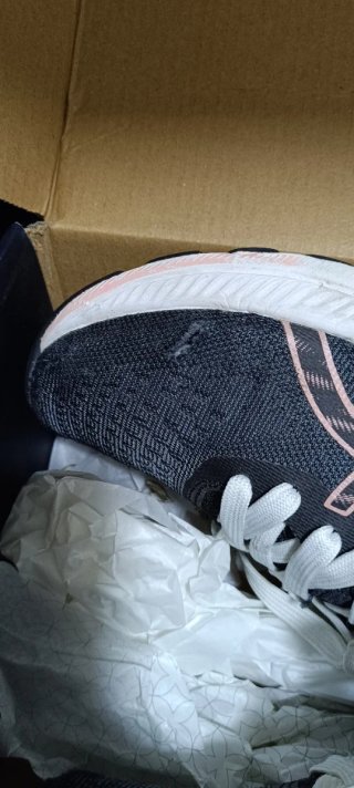 Zapatillas Asics Mujer Negras y Rosas