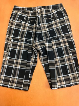 Pantalón cuadros elegante
