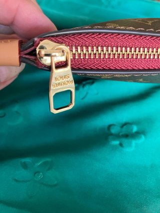 Bolsito Monograma Louis Vuitton Marrón y Beige