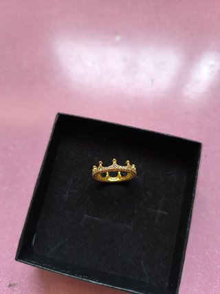 Anillo Pandora Corona Dorado