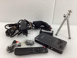 mini proyector otha d05e