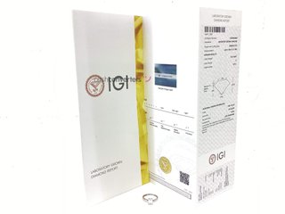 sortija oro 18k con diamante de laboratorio