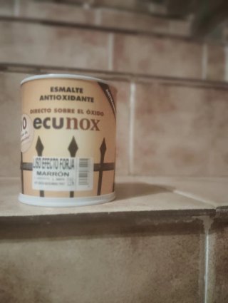Bote Esmalte Antioxidante Marrón