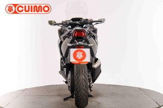 HONDA FORZA 750