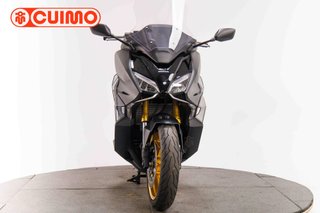 HONDA FORZA 750