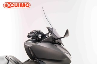 HONDA FORZA 750