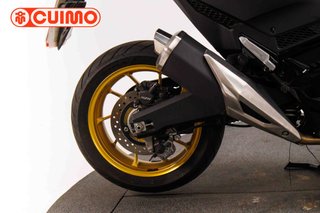 HONDA FORZA 750