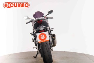 TRIUMPH DAYTONA 660