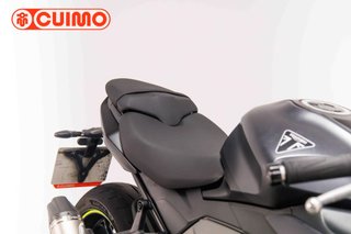 TRIUMPH DAYTONA 660
